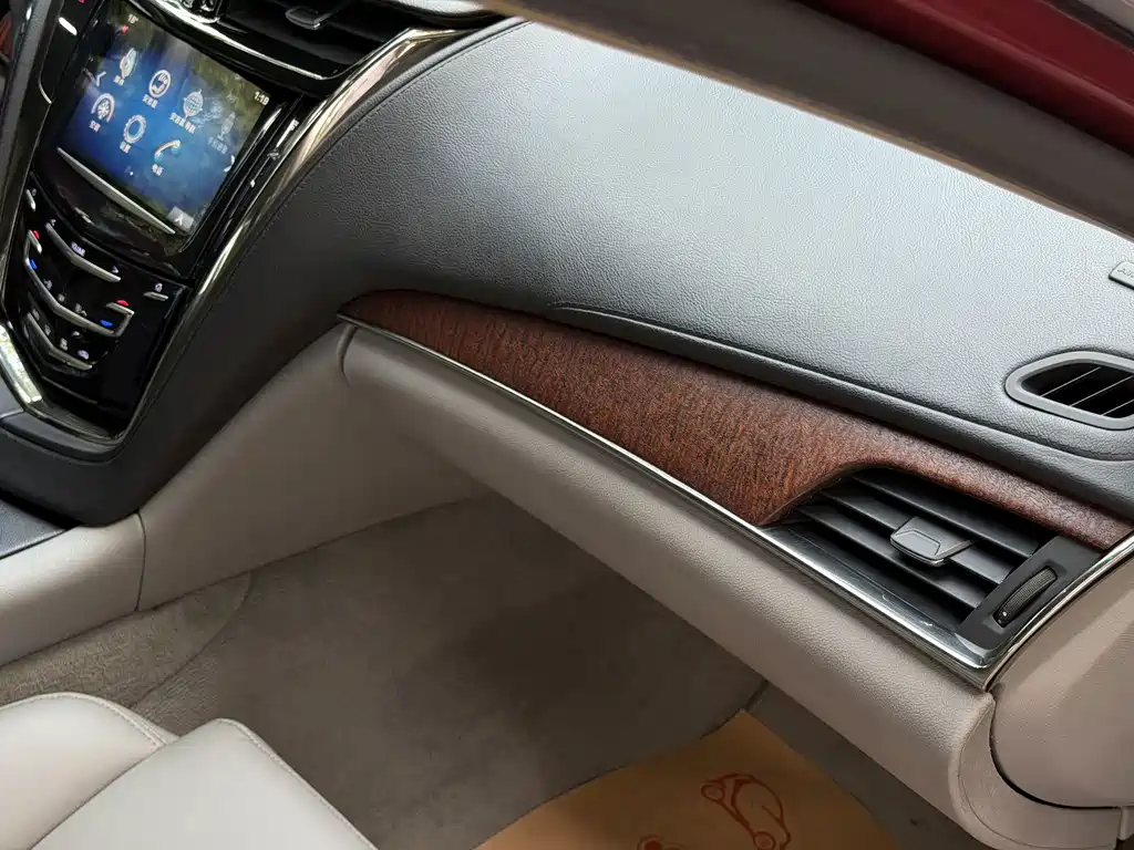 Cadillac CTS — миниатюра 15