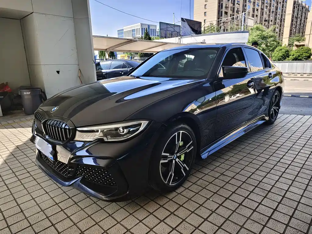 BMW 3 Series 2021