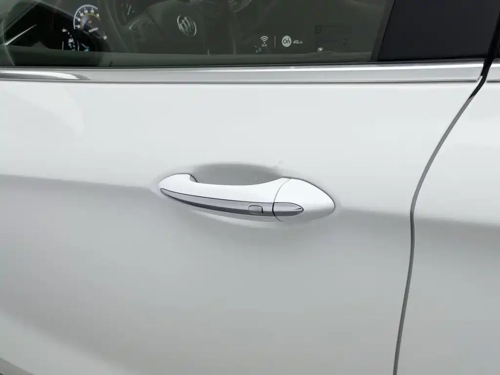 Buick Envision Plus — миниатюра 18