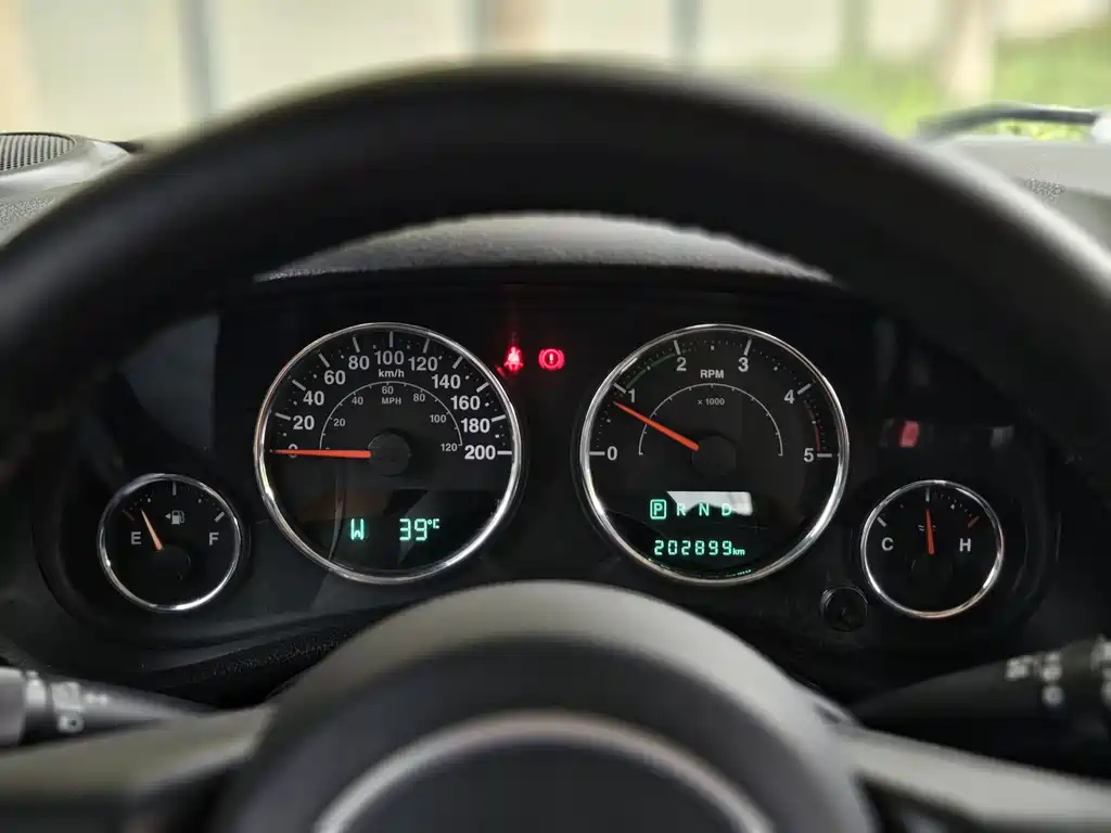 Jeep Wrangler — миниатюра 12