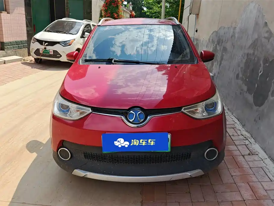 BAIC New Energy EC — миниатюра 2