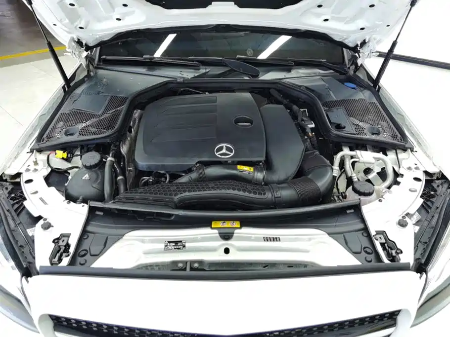 Mercedes-Benz C-Class — миниатюра 10