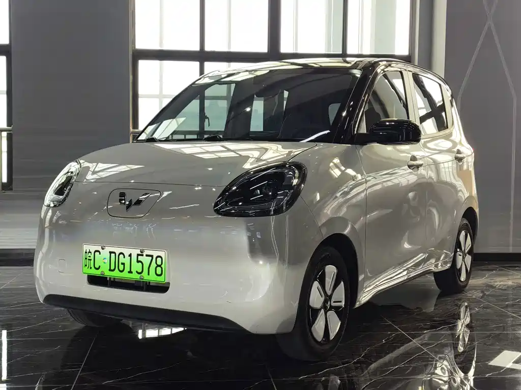 Wuling MINIEV