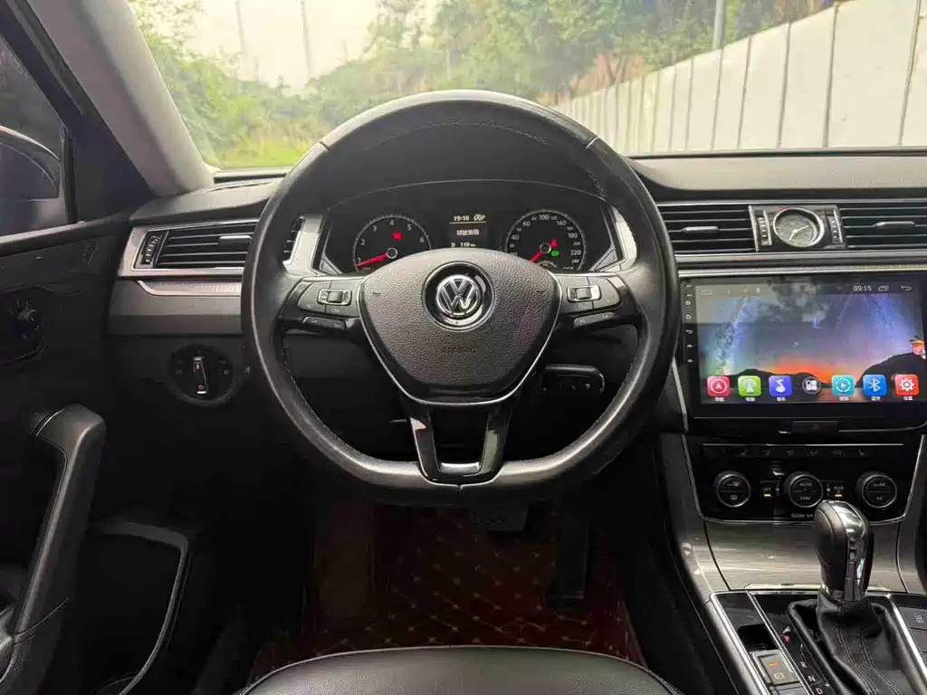 Volkswagen Passat — миниатюра 6