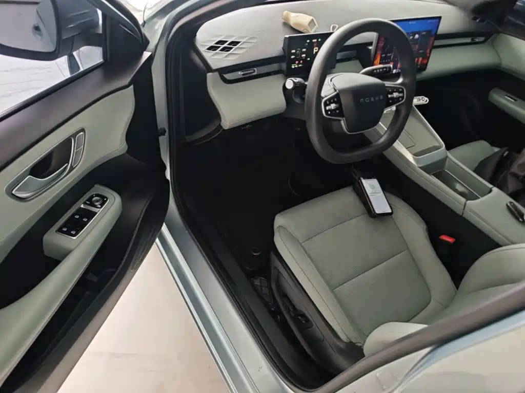 Roewe D6 — миниатюра 16