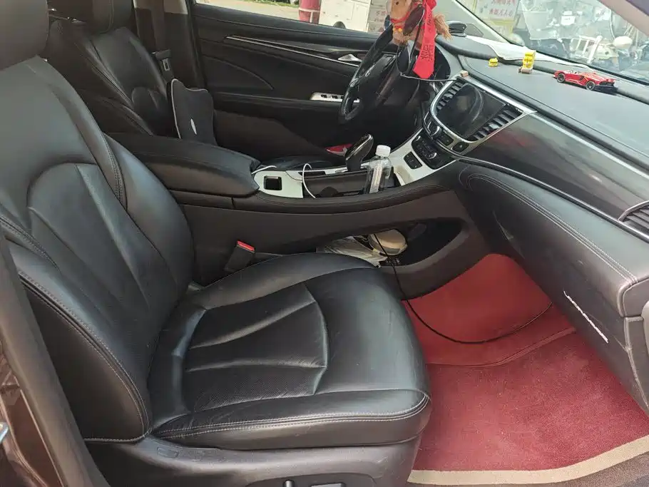 Buick LaCrosse — миниатюра 8