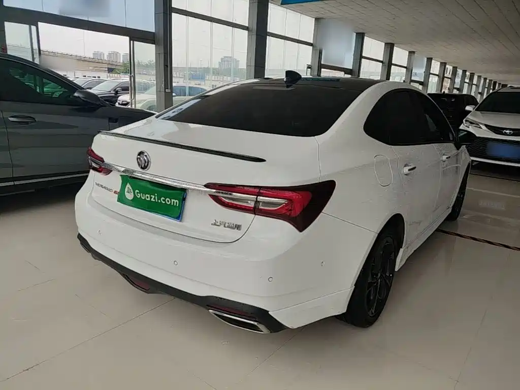 Buick Verano — миниатюра 7