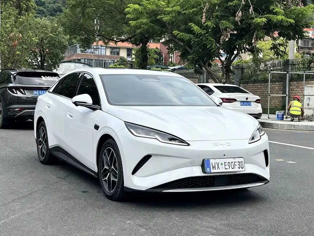 BYD Seal 06 06 2025 EV 545KM Flagship