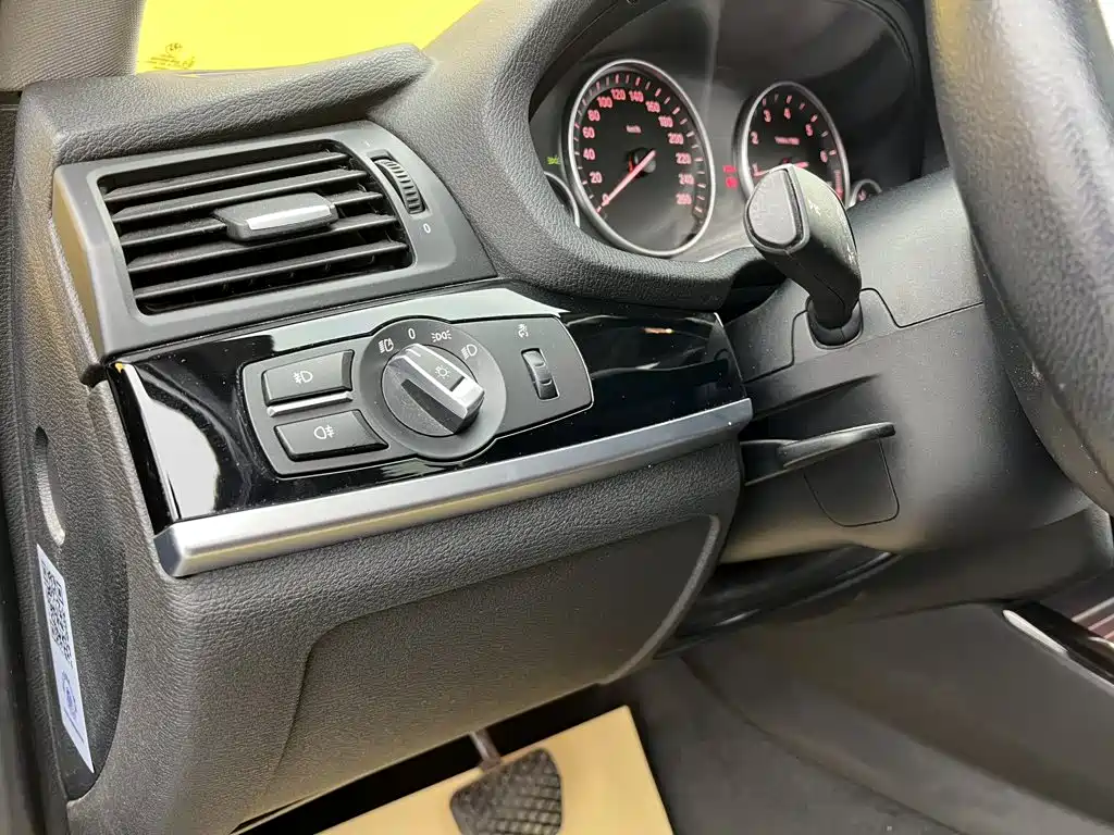 BMW X3 (Import) — миниатюра 6