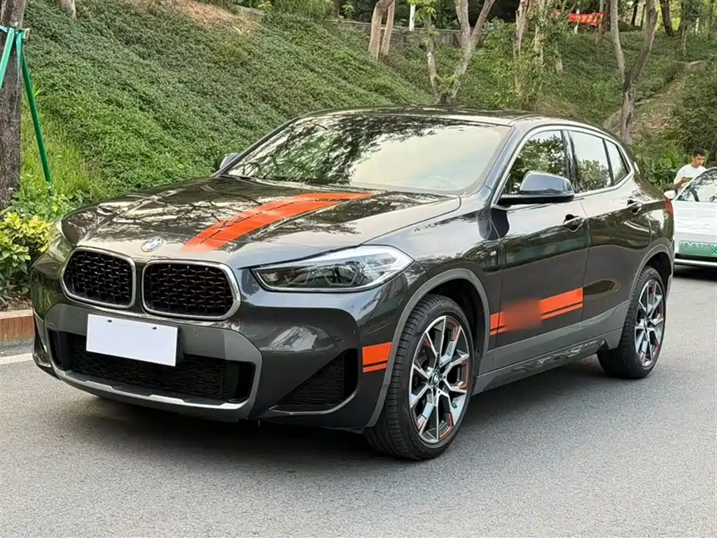 BMW X2 2022 sDrive25i