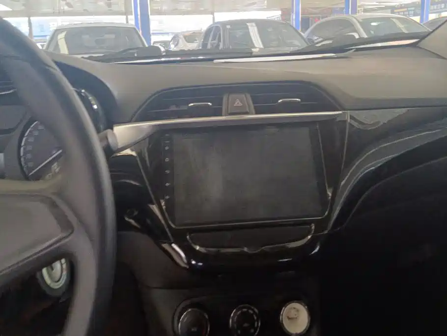 Buick Excelle — миниатюра 13