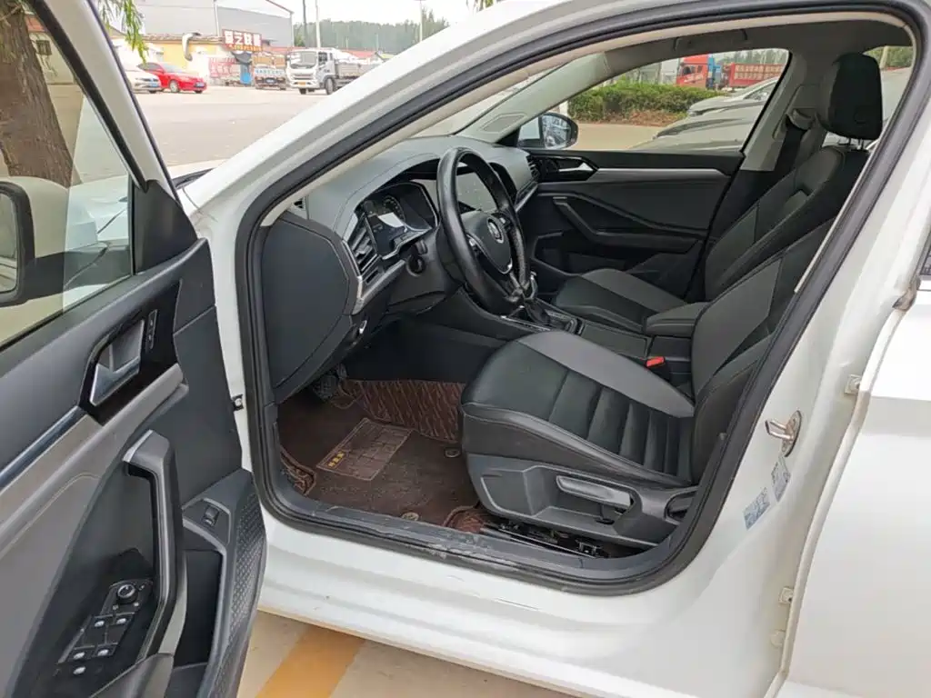 Volkswagen Sagitar — миниатюра 16