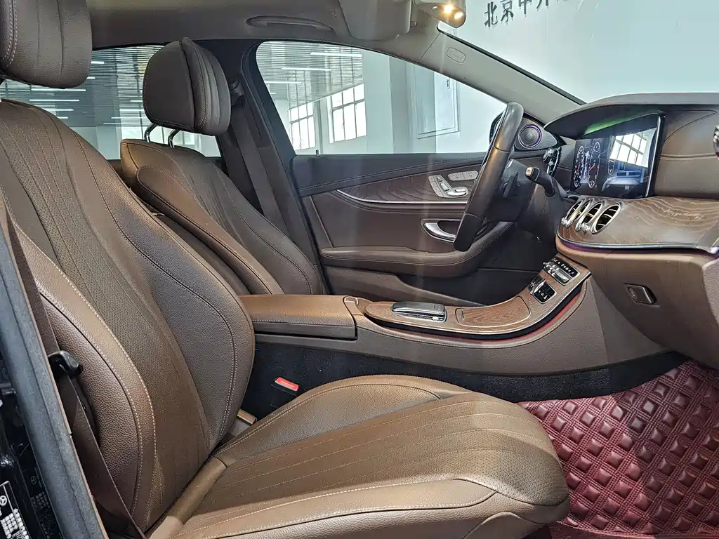 Mercedes-Benz E-Class E 2019 E 300 L Fashion