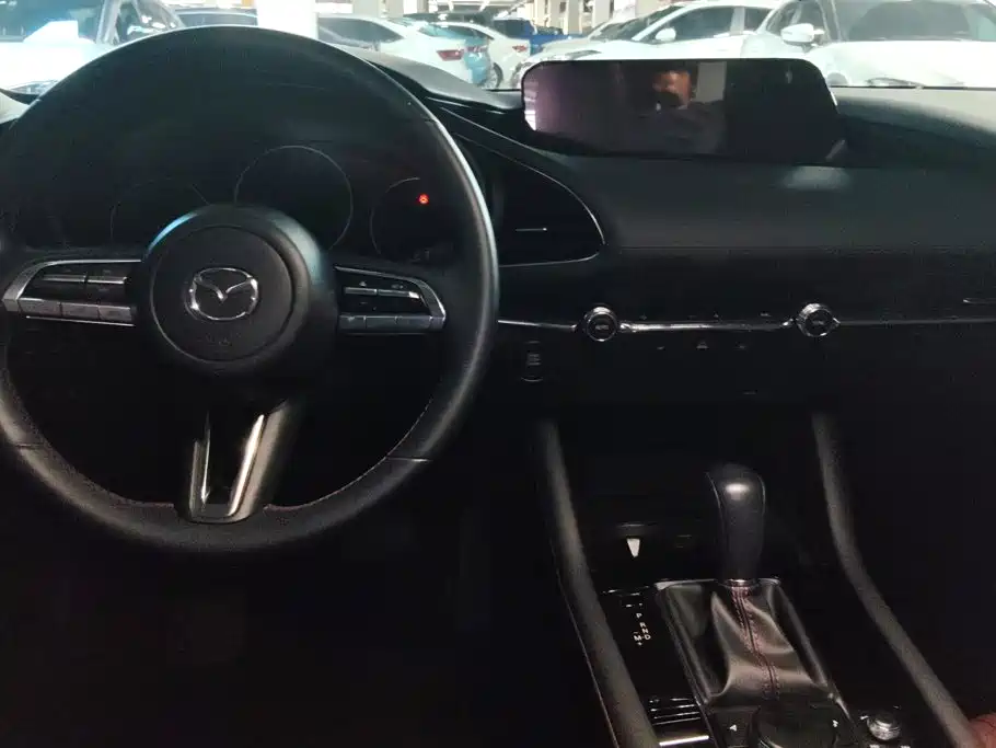 Mazda 3 Axela — миниатюра 12