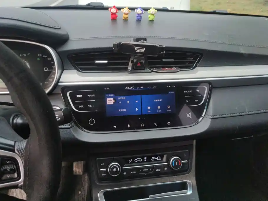 Geely Emgrand — миниатюра 13