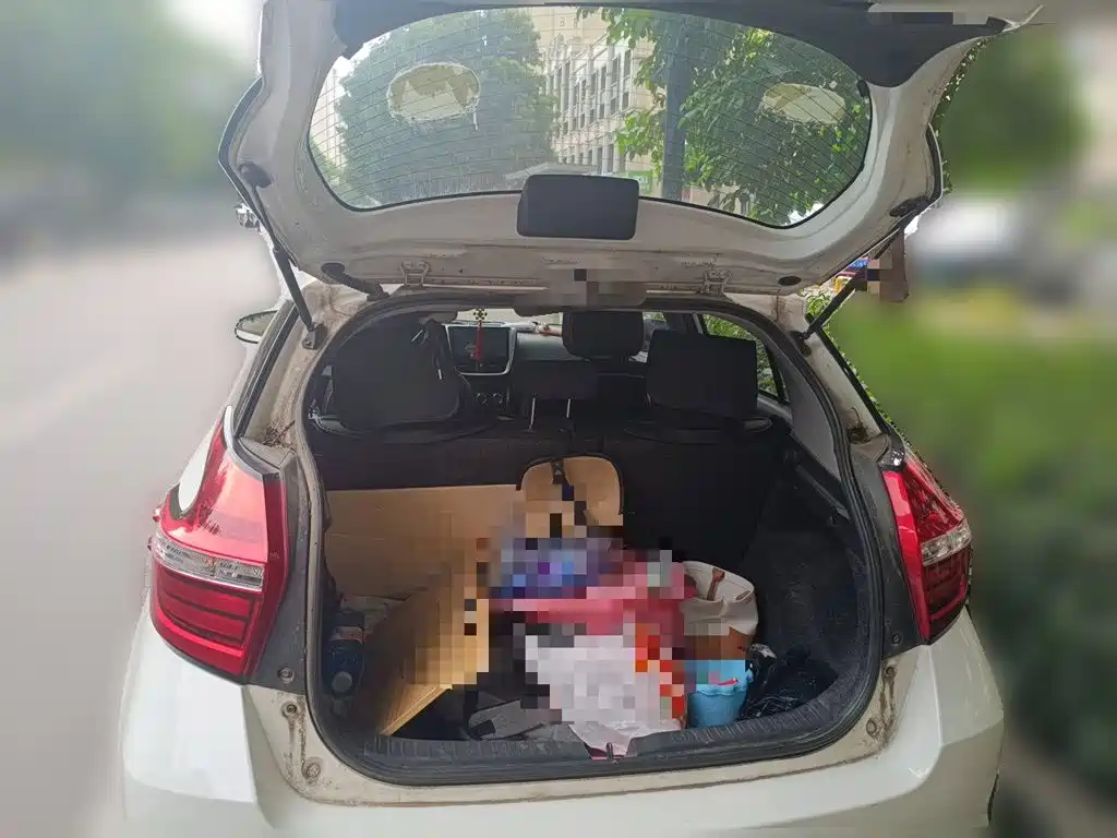 Toyota Yaris L — миниатюра 20