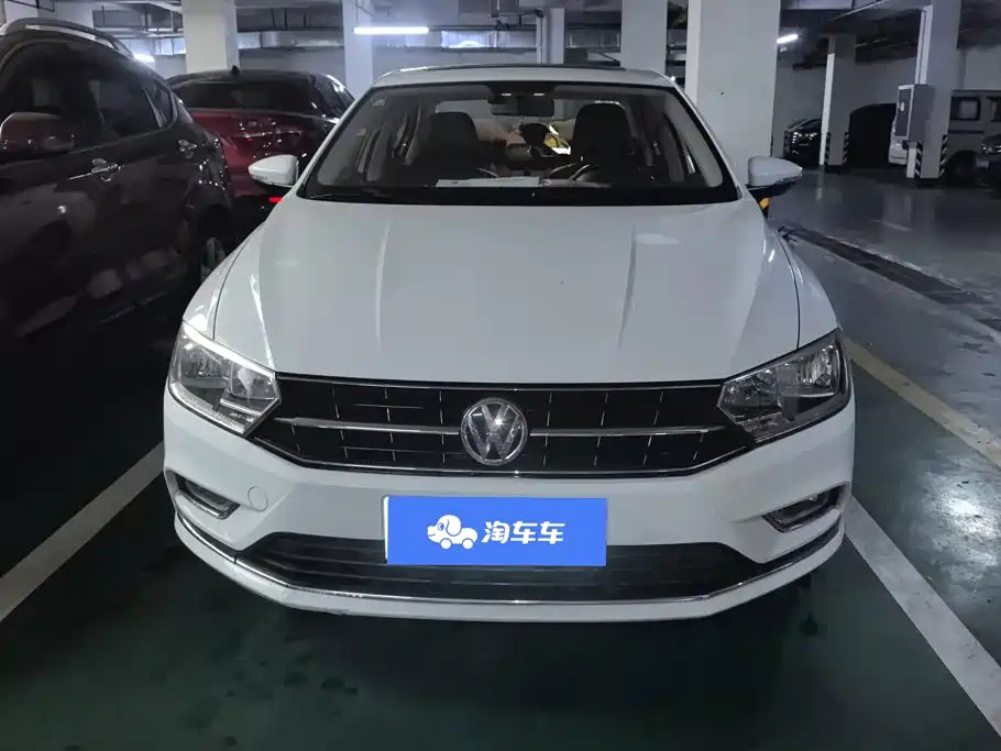 Volkswagen Bora — миниатюра 2