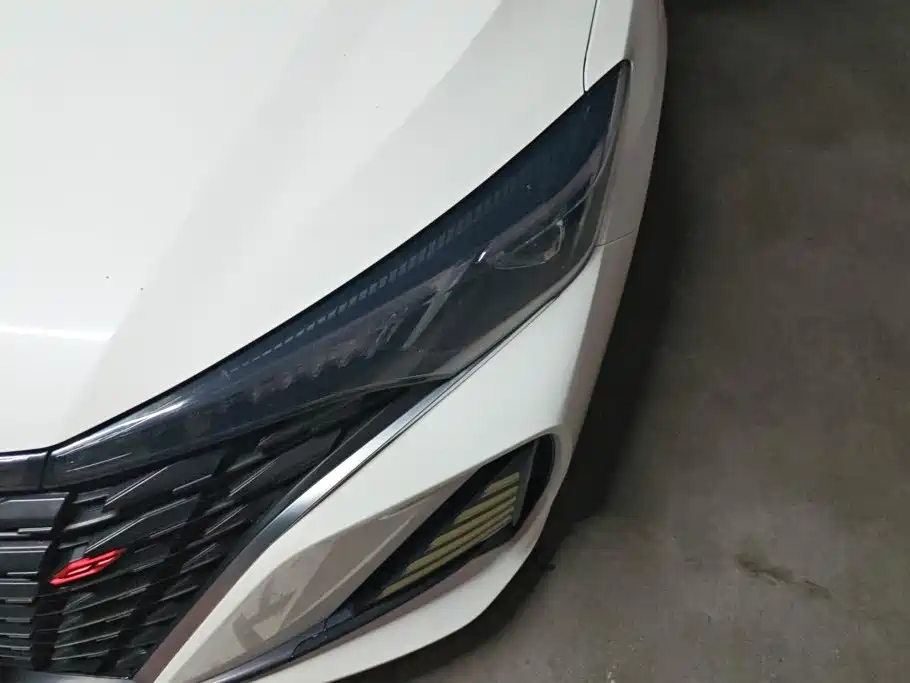 Changan Eado — миниатюра 5