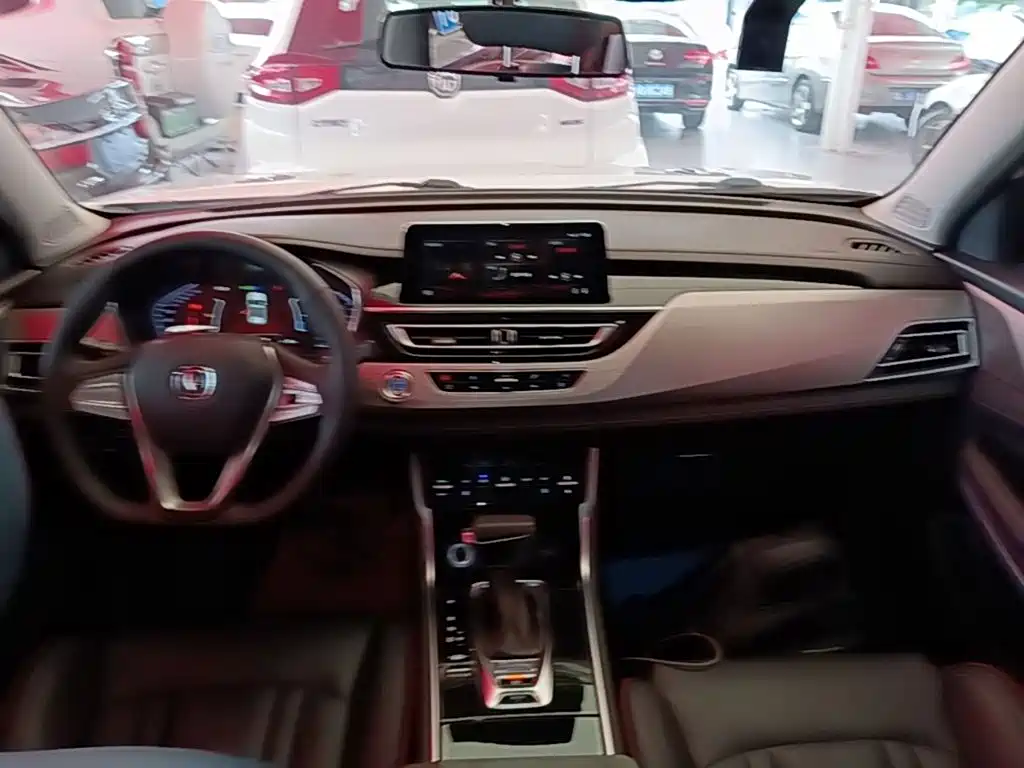 Changan CS75 — миниатюра 10