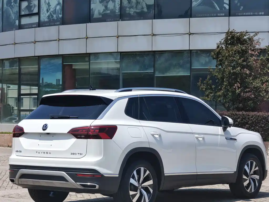 Volkswagen Tayron 2022 280TSI 2WD Luxury Connected Edition