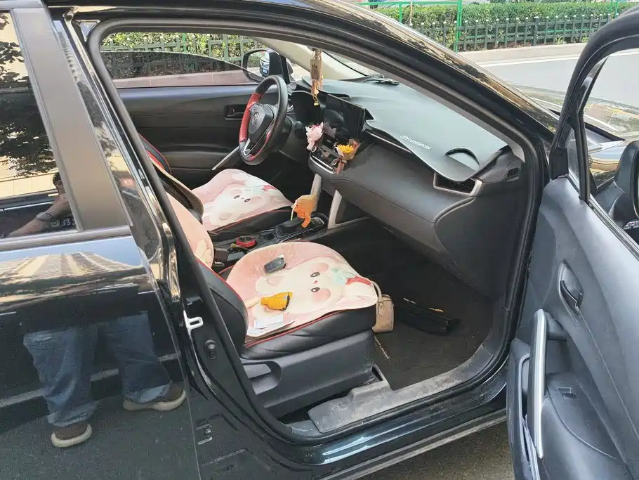Toyota Frontlander — миниатюра 8
