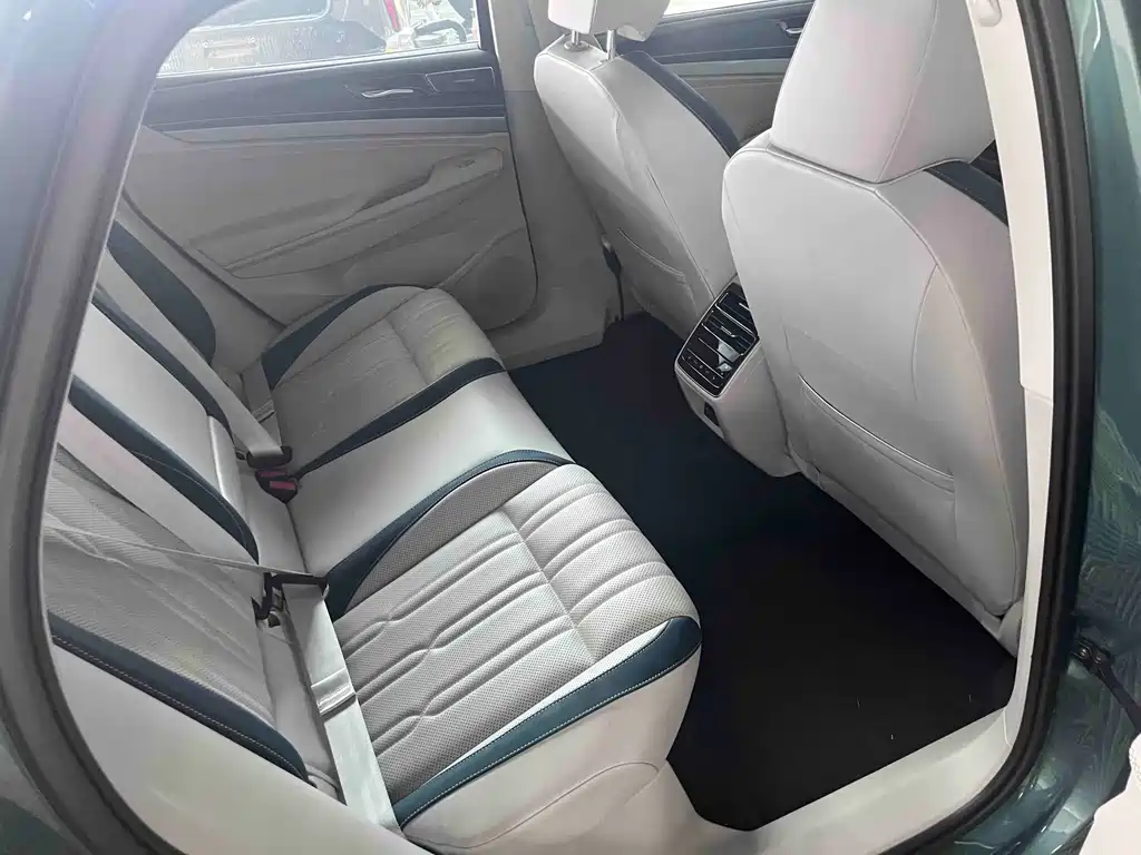 Volkswagen ID.7 VIZZION — миниатюра 10