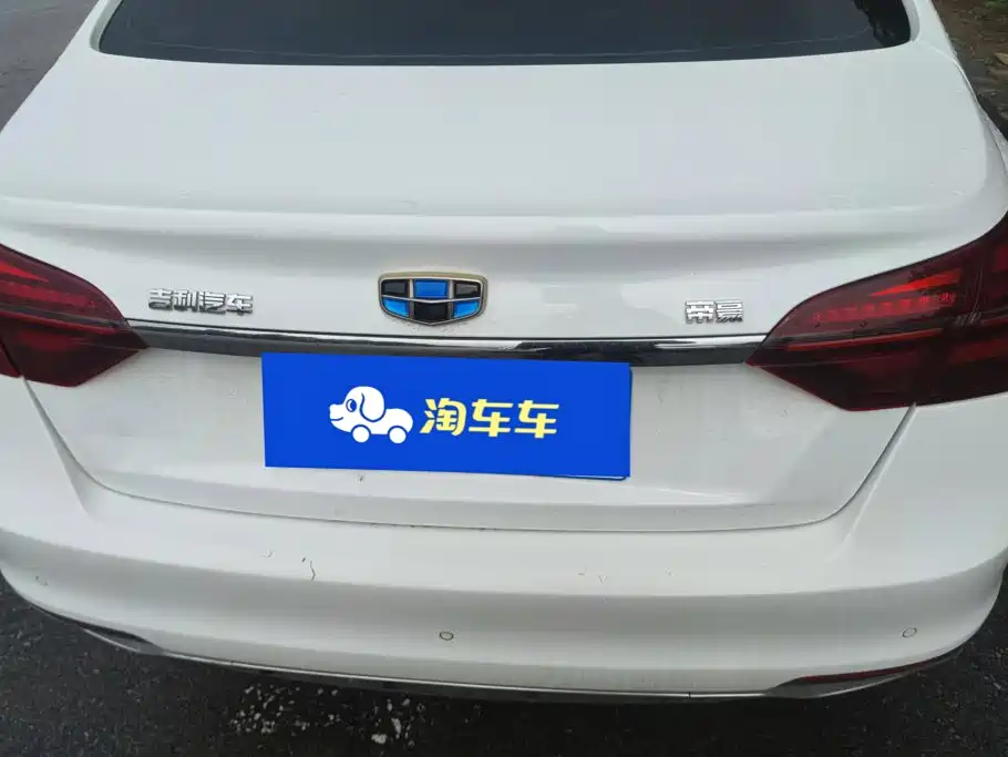Geely Emgrand — миниатюра 4