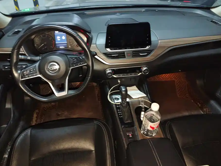 Nissan Teana — миниатюра 12