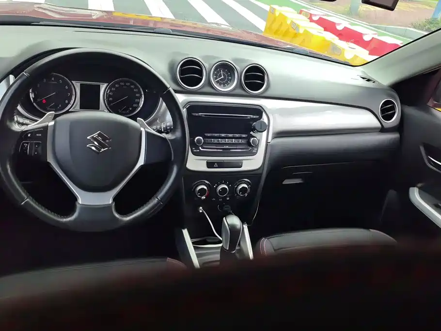 Suzuki Vitara — миниатюра 12