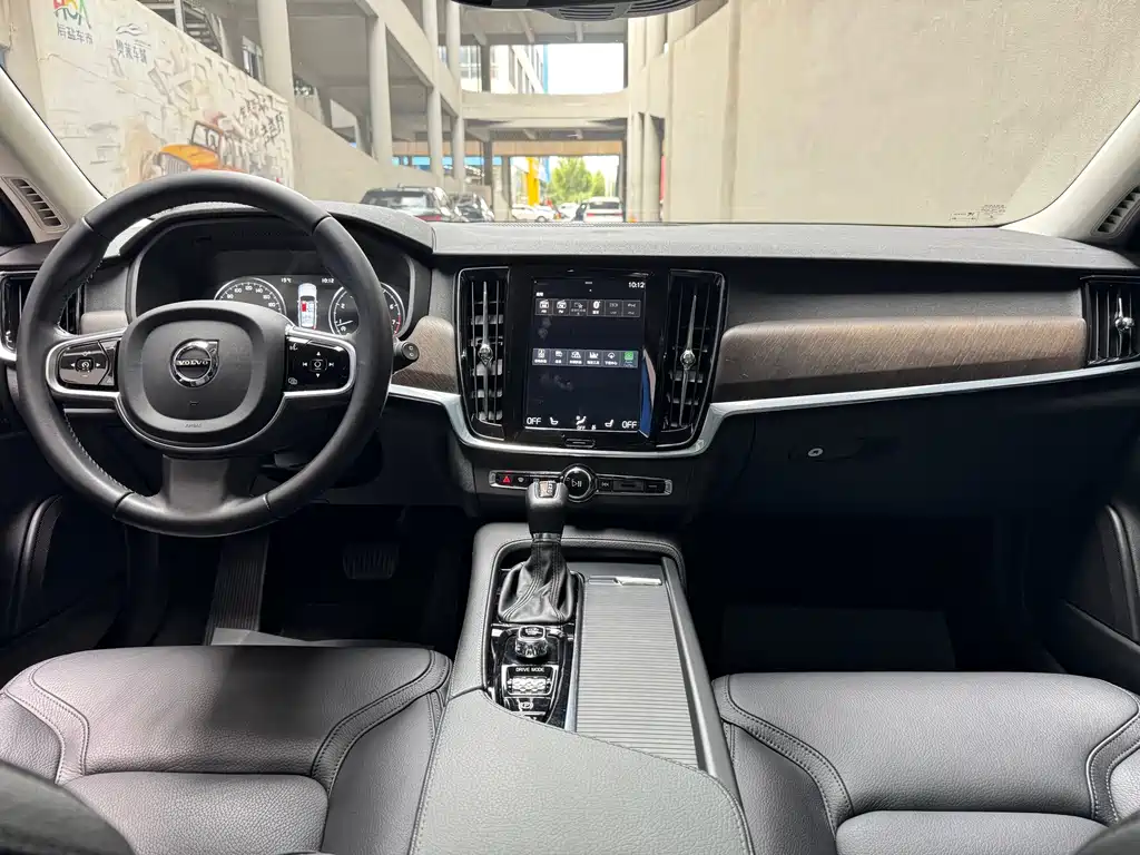 Volvo V90 — миниатюра 16
