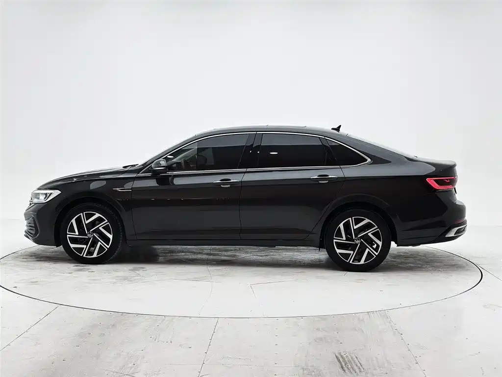 Volkswagen Sagitar 2023 280TSI DSG Lite