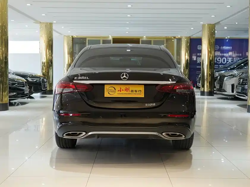 Mercedes-Benz E-Class — миниатюра 19