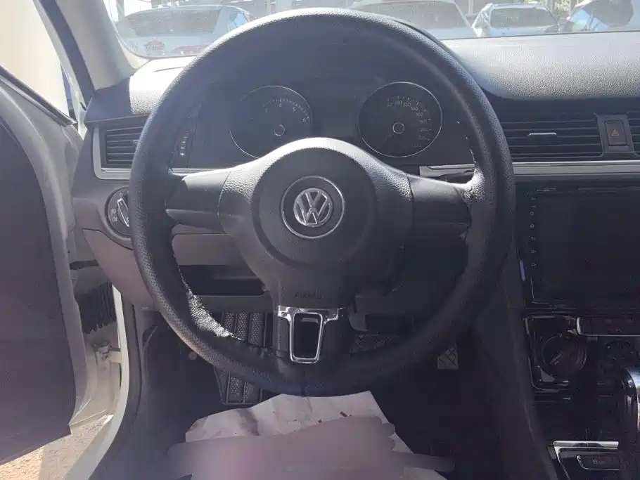 Volkswagen Bora — миниатюра 15