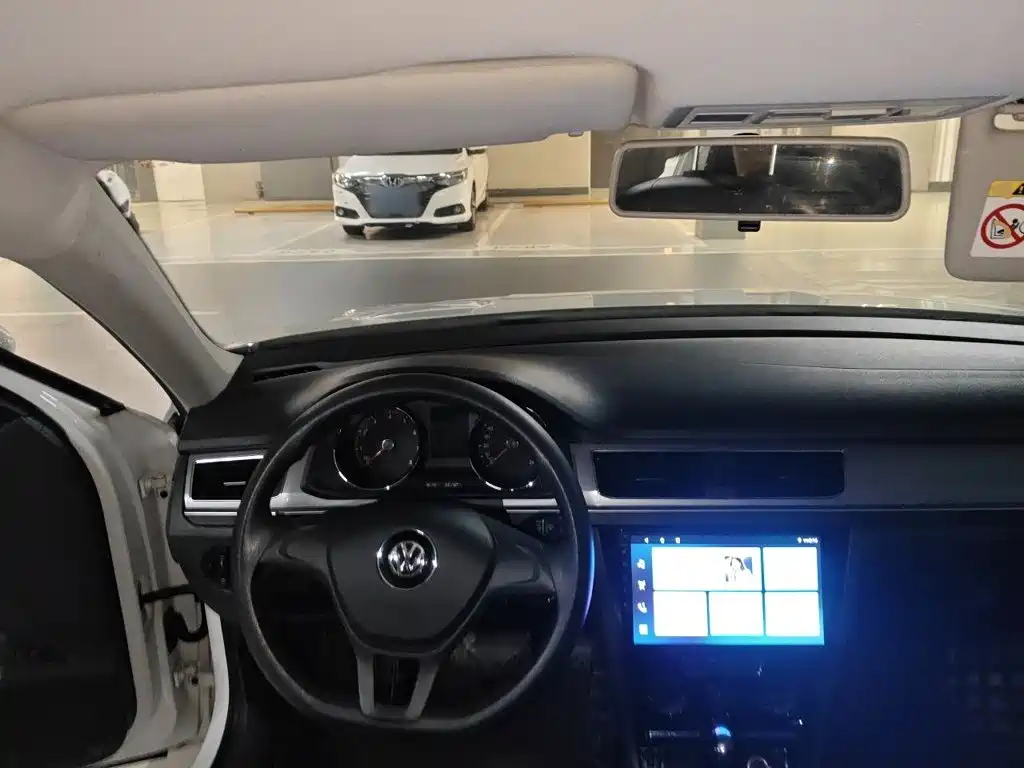 Volkswagen Bora — миниатюра 6