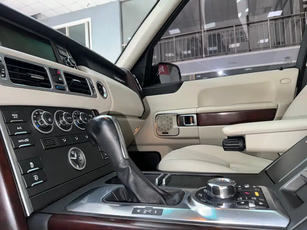 Land Rover Range Rover 2012 5.0 SC V8