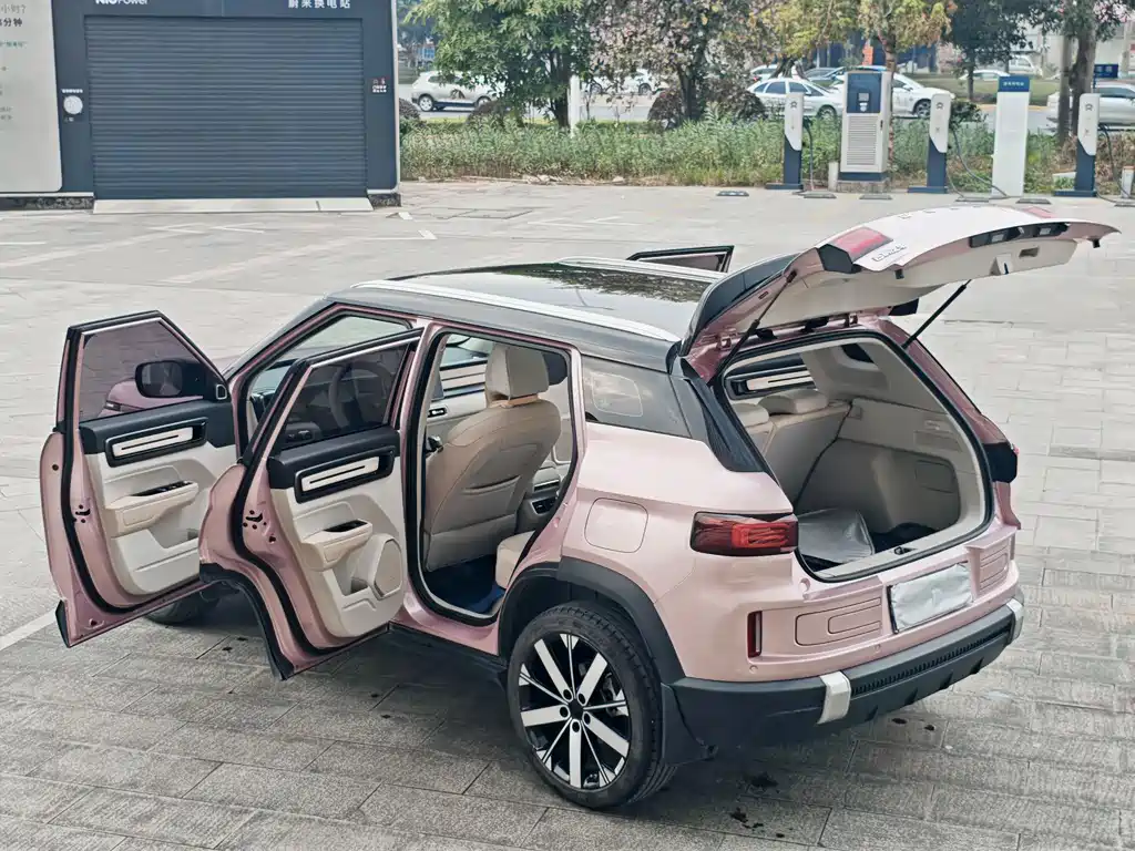 GEELY AUTOMOBILE GEELY ICON