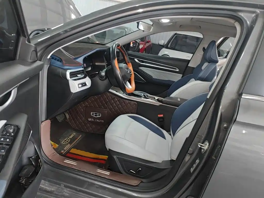 Geely Emgrand — миниатюра 15