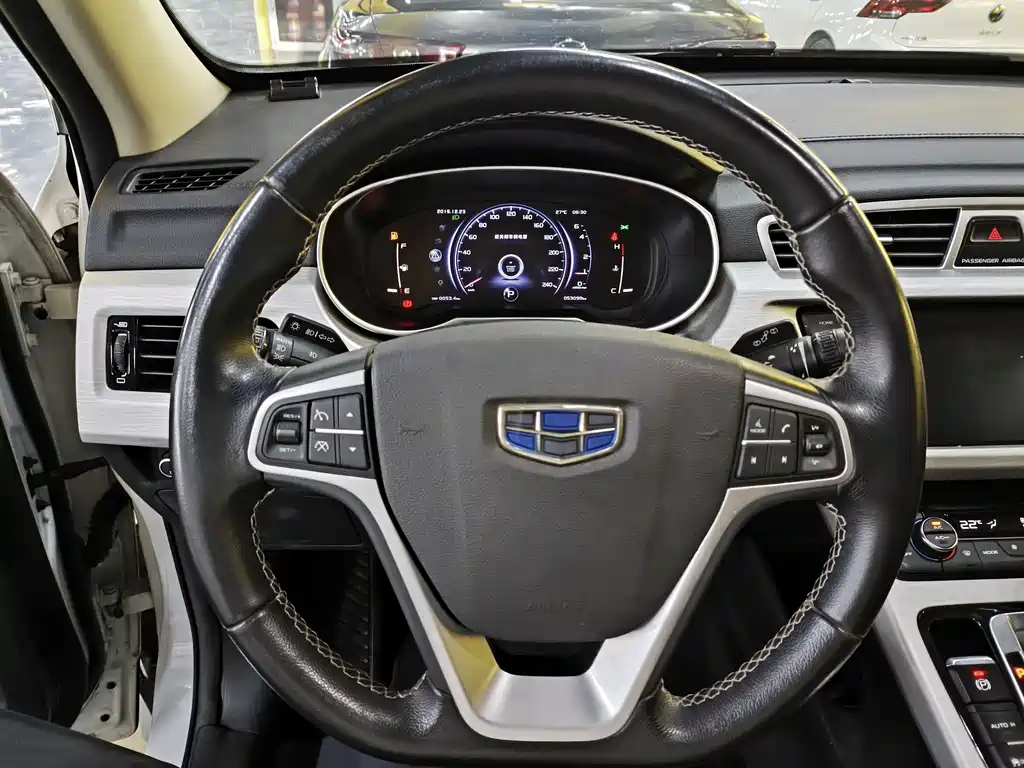 Geely Boyue — миниатюра 6