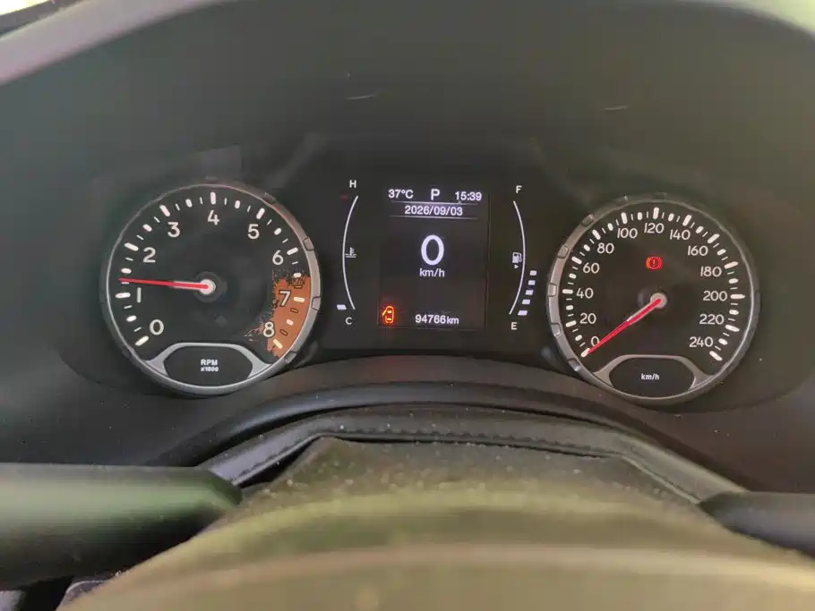 Jeep Renegade — миниатюра 14