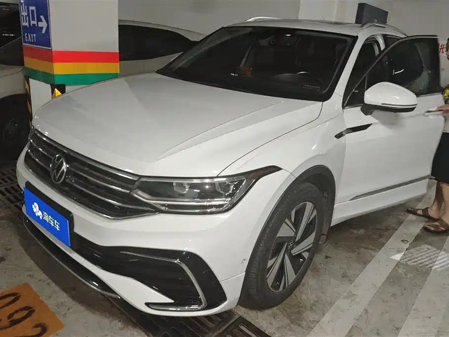 Volkswagen Tiguan L 2024