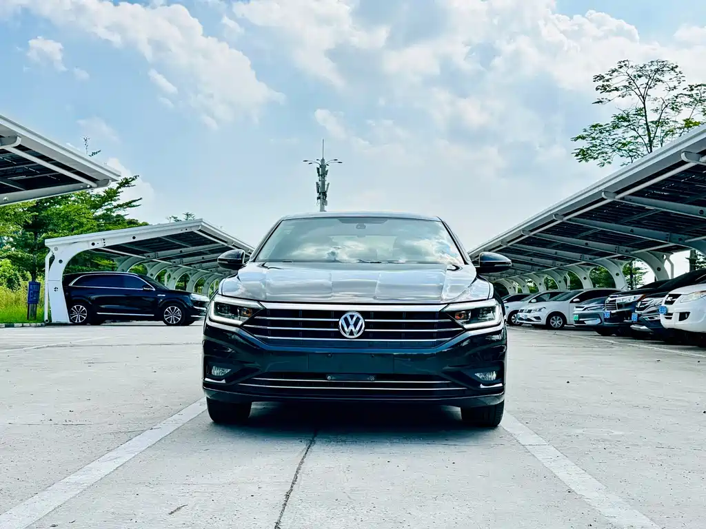 Volkswagen Sagitar — миниатюра 3
