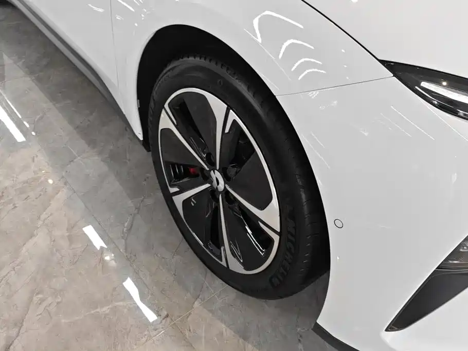 NIO ET5T — миниатюра 6