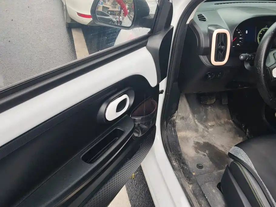 Roewe Clever — миниатюра 7