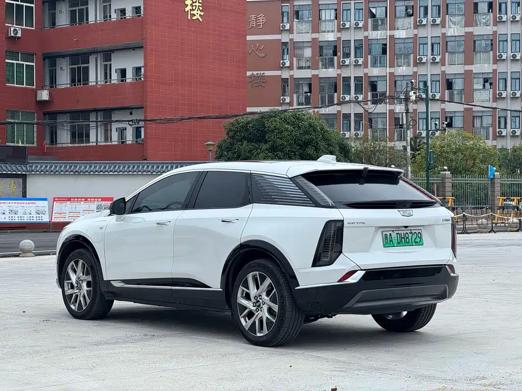 Cadillac IQ — миниатюра 9