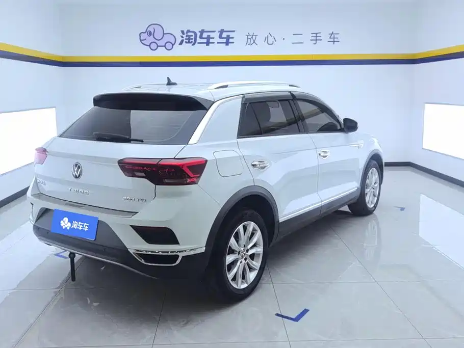 Volkswagen T-Roc — миниатюра 3