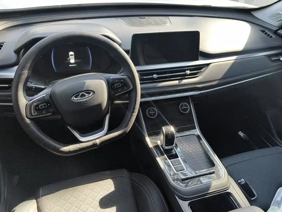 Chery Tiggo 8 — миниатюра 12