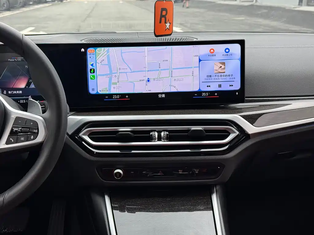 BMW 3 Series — миниатюра 14