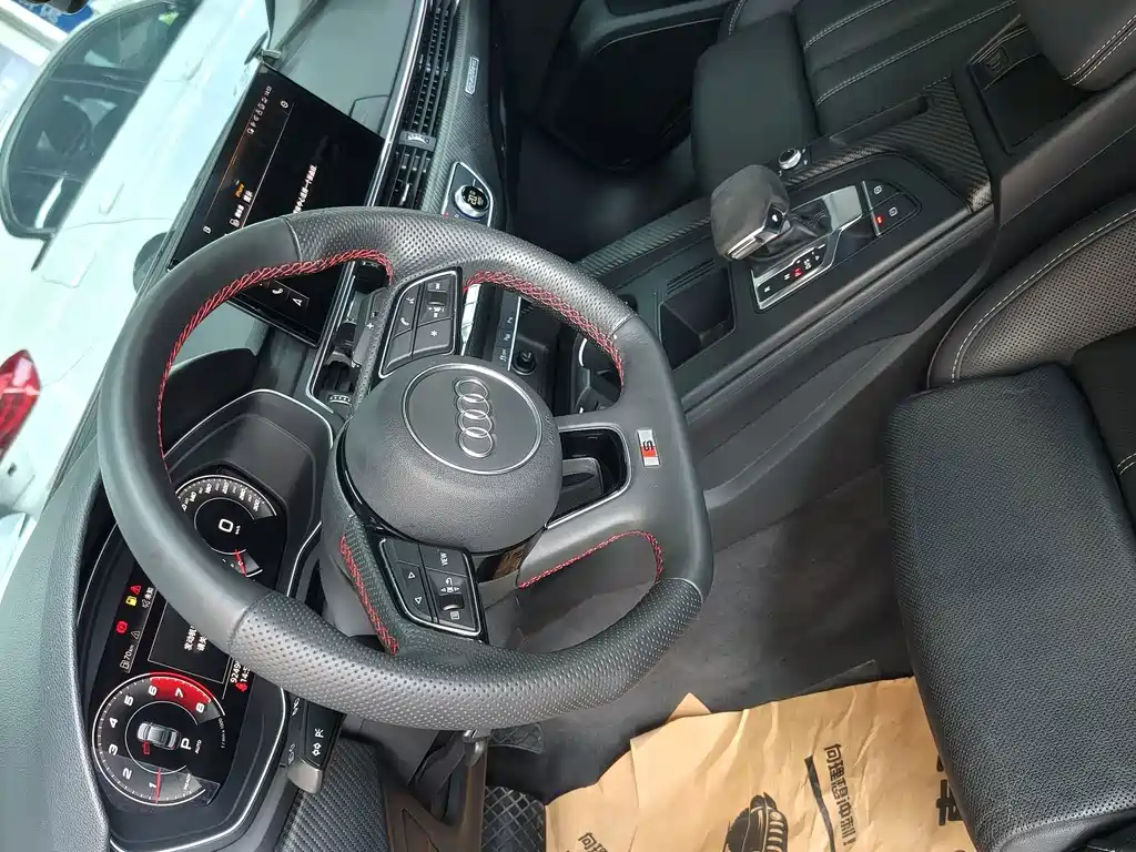 Audi A4L — миниатюра 10