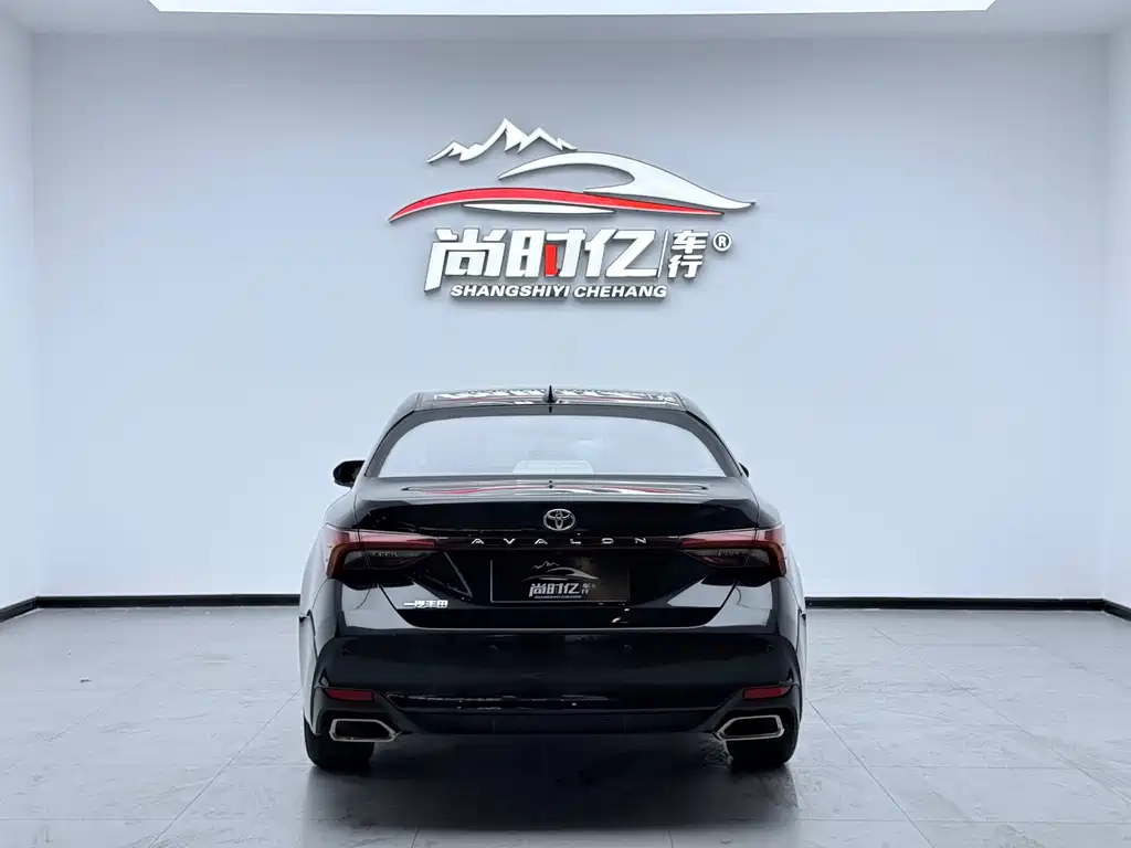 Toyota Avalon 2023 2.0L Luxury