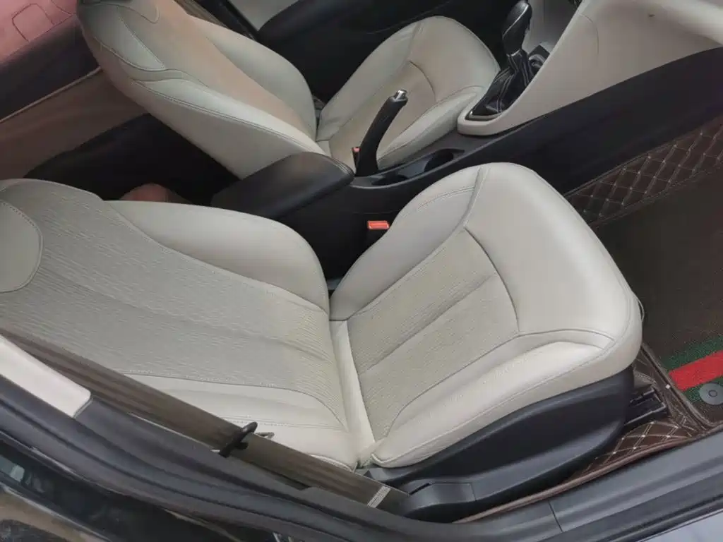 Buick Excelle — миниатюра 25